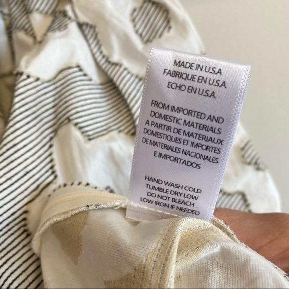 Eva Franco  Ella Floral Tank Blouse in Poundcake Grey White Halter Size 10 - Picture 14 of 15